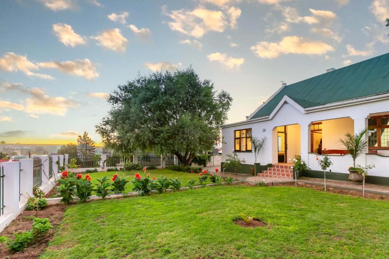 Ravenscliff Villa Oudtshoorn Exteriér fotografie